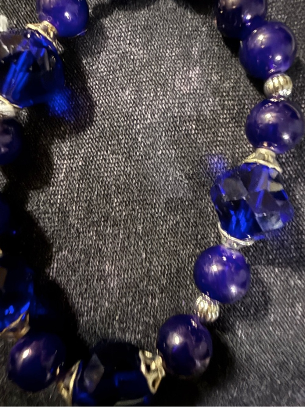 Blue Glass Beaded Women's Stretch Bracelet - Elegant Deep Blue Jewelry
